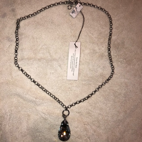 Necklace - Picture 1 of 3